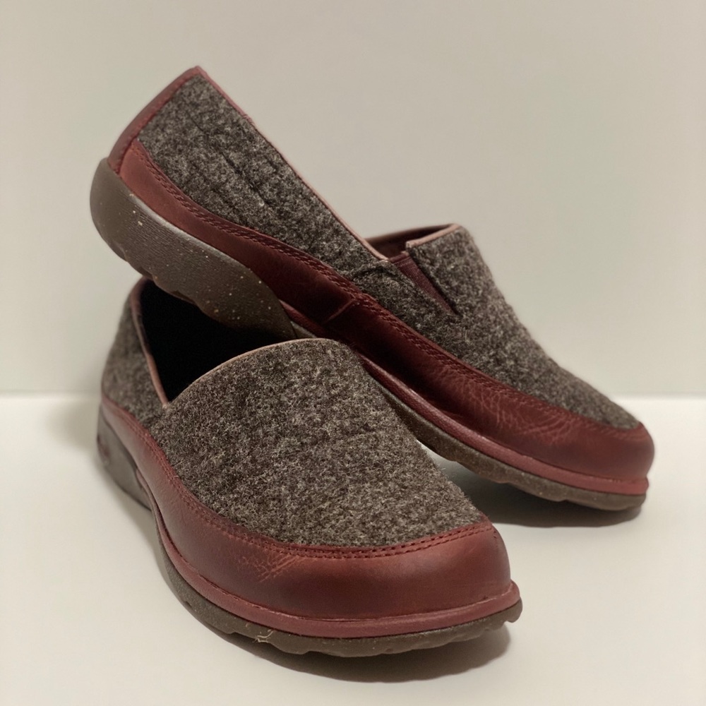 Chaco Quinn Shoes size 7.5 Slip on